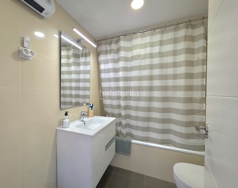 Foto ffd02f98-5373-42fa-9404-9292ff55acce. Pis amb calefacció aparcament piscina a PAU 5 Alicante