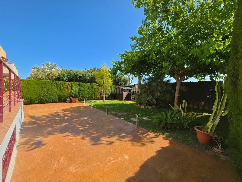 Foto 530218b6-b6cd-4bd5-a061-c94bb95a43ea. Xalet amb calefacció aparcament piscina a Almajada-Ravel Mutxamel