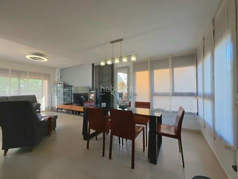 Foto 55dc90f2-39c3-4a4a-b59d-9b11f59f20e3. Xalet amb calefacció aparcament piscina a Almajada-Ravel Mutxamel