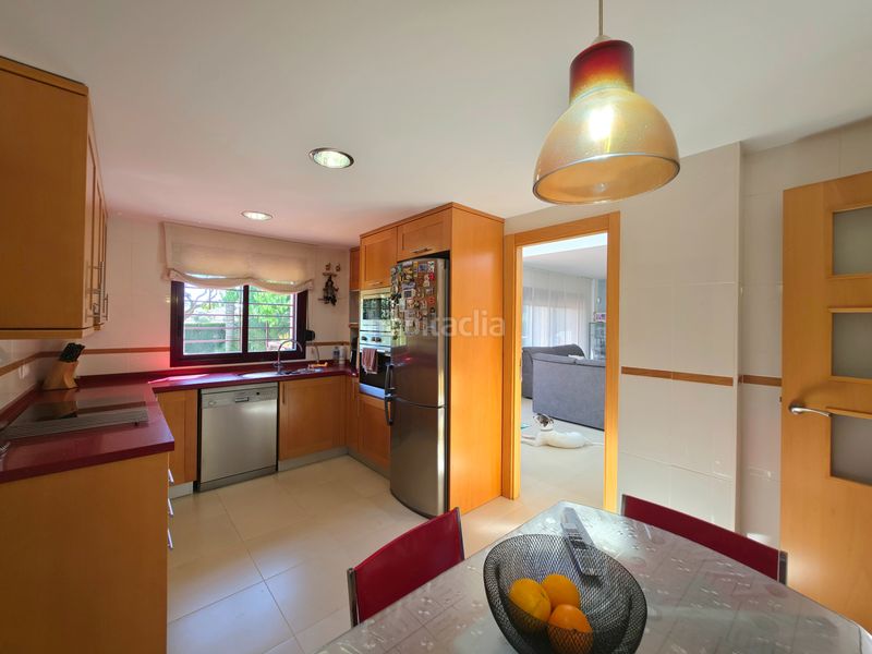 Foto ba0fa3df-aded-441c-9983-43f3c525bed2. Xalet amb calefacció aparcament piscina a Almajada-Ravel Mutxamel