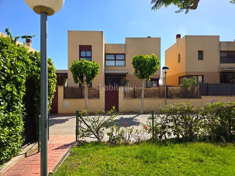 Foto e78e6442-ba73-4702-be48-c122eda6b7da. Xalet amb calefacció aparcament piscina a Almajada-Ravel Mutxamel