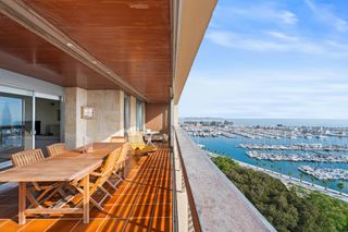 Pis a Avenida del doctor gadea 1. Exclusivo duplex con vistas al mar