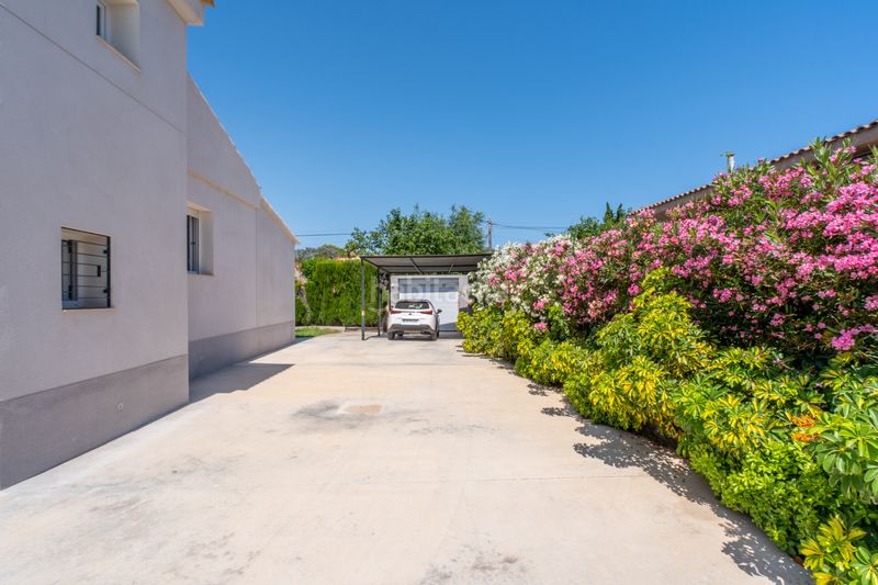 Foto 4057bfd4-7d6d-439a-9286-4b51e071d8c4. Casa amb calefacció aparcament piscina a Almajada-Ravel Mutxamel