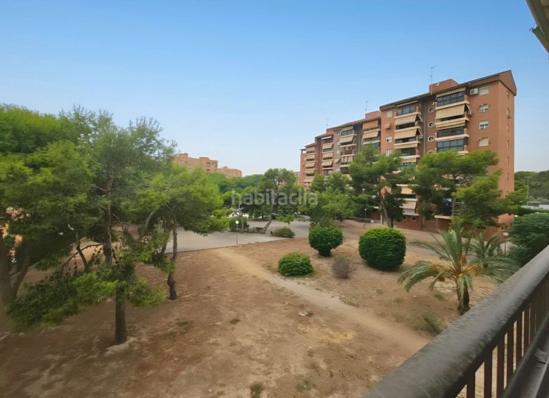 Foto e018ec0c-5f32-49d6-9ed5-999de232f72f. Pis a avenida del doctor jiménez díaz 12 a San Blas Alicante