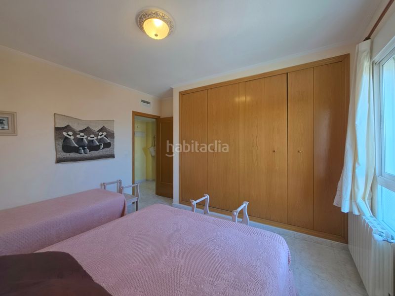 Foto 734a195f-f098-463d-8ac9-835a785fe393. Pis amb calefacció aparcament piscina a Playa Poniente Benidorm