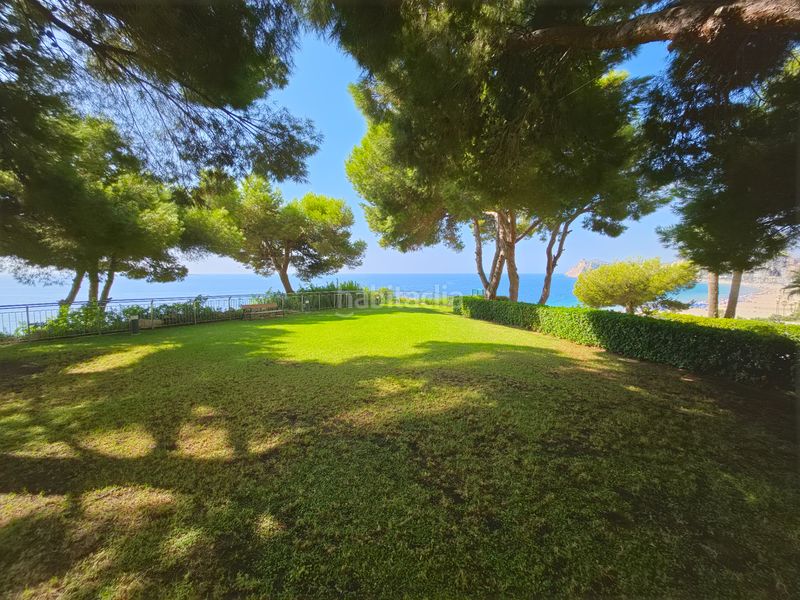 Foto bc700fcd-ea3d-4224-b3f2-0fbe70692ac0. Pis amb calefacció aparcament piscina a Playa Poniente Benidorm