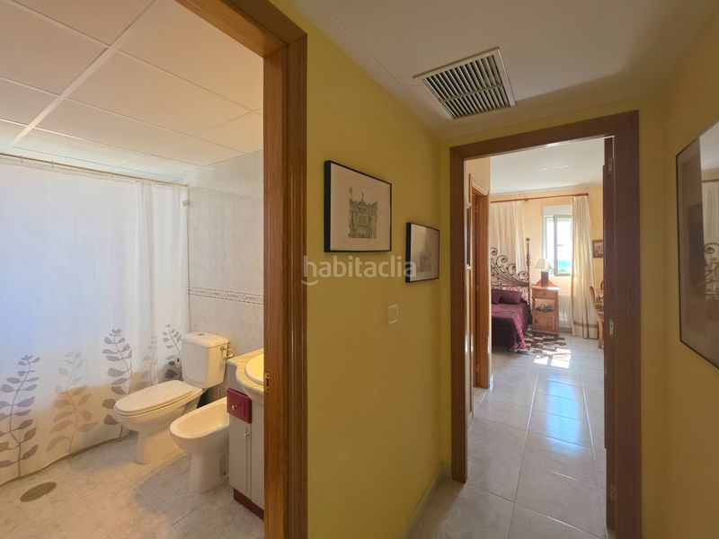 Foto bd59cc0d-2cef-482a-a07e-23e882570a95. Pis amb calefacció aparcament piscina a Playa Poniente Benidorm