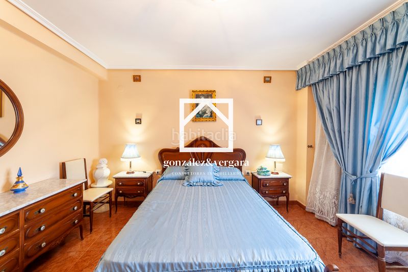 Foto f35b8153-cf27-4c4d-bd22-2e1510d07eed. Pis a Soternes Valencia