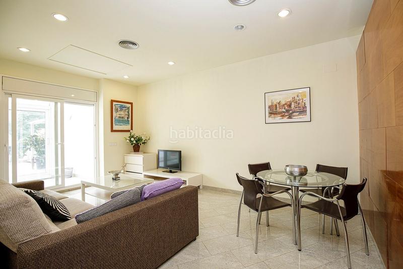 Foto d10b2077-f885-43e5-8c93-657340267ad9. Alquiler piso apartamento de dos habitaciones con terraza en taialà, . alquiler de temporada. en Girona
