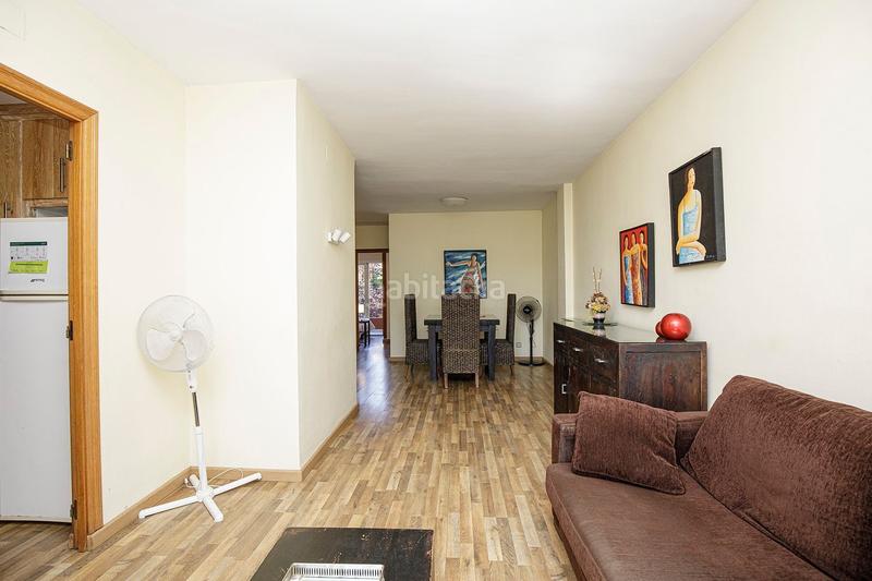 Foto 019d24af-5187-4361-a9b7-fff3cb24ff59. Alquiler piso apartamento de dos habitaciones con balcón en taialà, . alquiler de temporada. en Girona