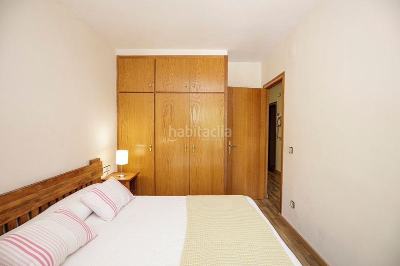 Foto 5d112474-34bd-4ee4-9ce2-46fa580777e8. Alquiler piso apartamento de dos habitaciones con balcón en taialà, . alquiler de temporada. en Girona