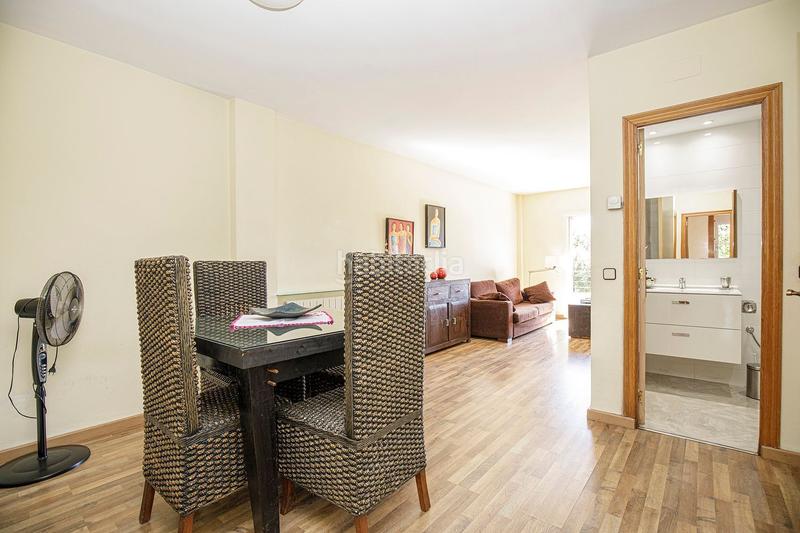 Foto e0bbd103-23b4-4e7b-bffc-00ddbf3ff7a9. Alquiler piso apartamento de dos habitaciones con balcón en taialà, . alquiler de temporada. en Girona