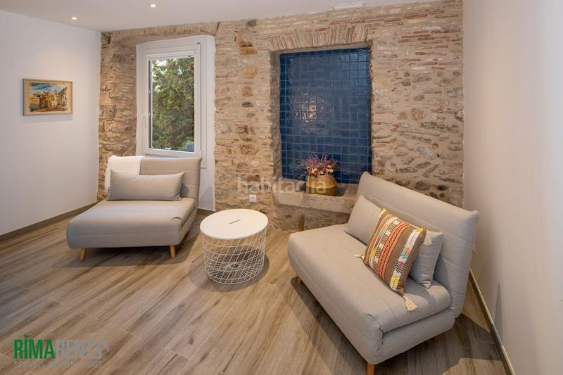 Foto 509413af-cb34-4dc9-8ac3-08f11ccda0f1. Piso apartamento en el barri vell, con licencia turística en Girona