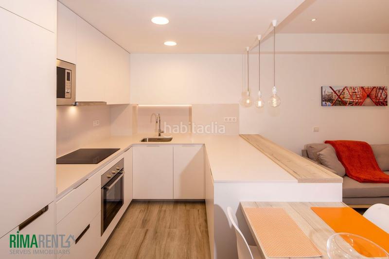 Foto b4fc77d9-916c-4a74-9478-3eeef2fd3173. Piso apartamento en el barri vell, con licencia turística en Girona