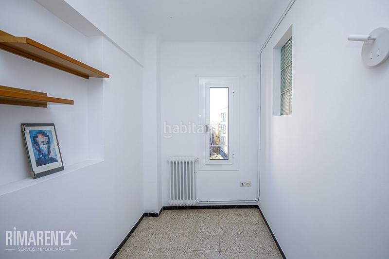 Foto ae18ffef-2c5b-4f51-8b76-852183d32b1b. Chalet avec chauffage dans Centre Figueres