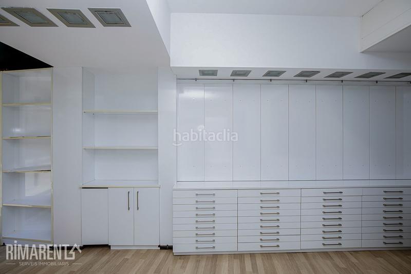 Foto ef00a7bf-366f-4698-bb44-bf56ae5a9f9d. Chalet avec chauffage dans Centre Figueres