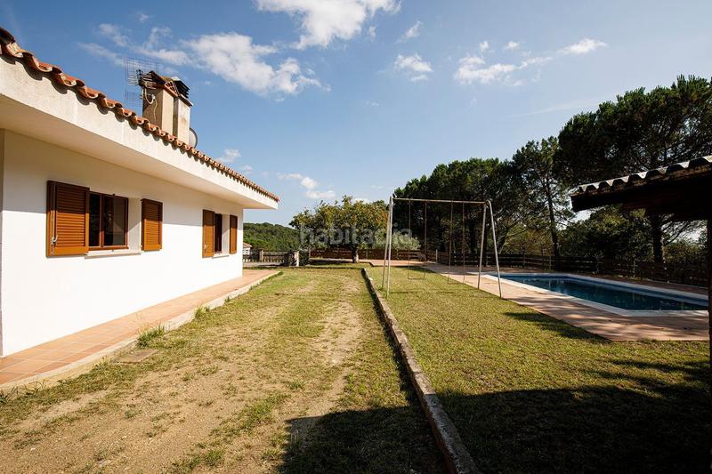 Foto ac8af5f9-6e67-4586-ba22-c1a77650bfd1. Chalet encantadora finca rústica en Llambilles