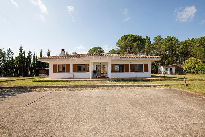 Foto c8bf5563-a643-40c4-9e62-7ff388af01a9. Chalet encantadora finca rústica en Llambilles