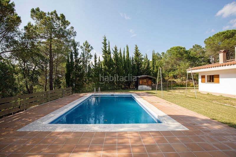 Foto e0a0dbf6-8137-453f-9869-4a608fdac311. Xalet amb calefacció aparcament piscina a Llambilles