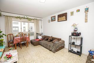 Etagenwohnung  Calle del bassegoda