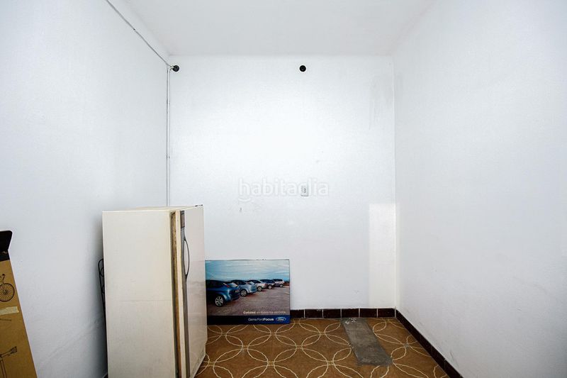 Foto 10f81f51-609f-49ea-8589-206f143a6203. Xalet amb aparcament a Veïnat Salt