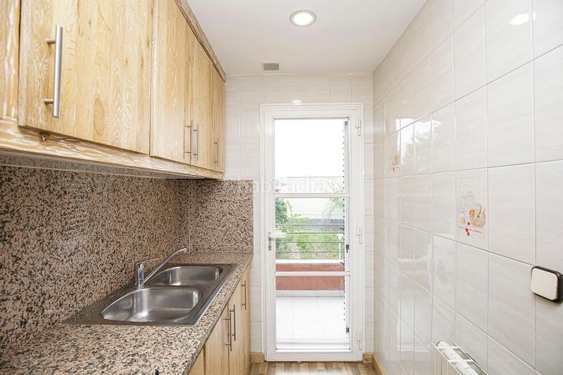 Foto 6bf0f6da-0585-4c3b-b86c-40fc314b56b6. Miete etagenwohnung mit heizung in Taialà - Germans Sabat Girona