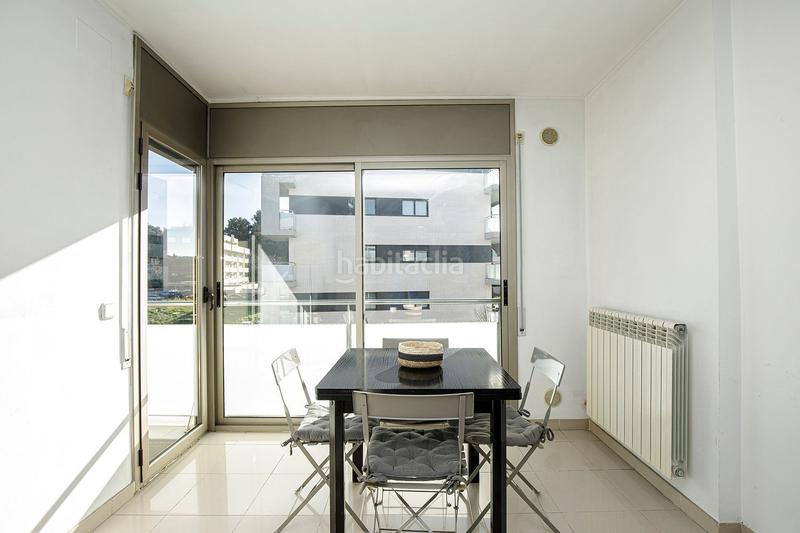 Foto abe75a1b-163e-4e7c-9f3e-ac75726b8d20. Alquiler piso apartamento de dos habitaciones con parking . alquiler de temporada. en Girona