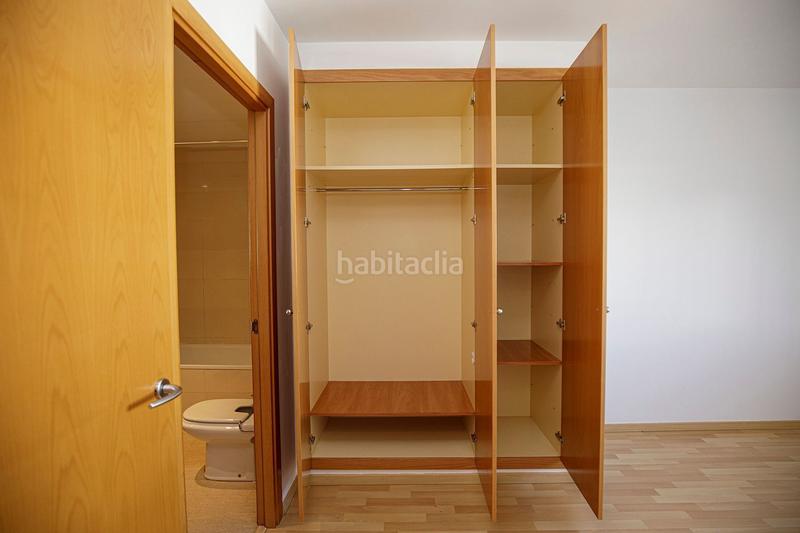 Foto a54b3f2b-aa4b-4fab-89a2-9b4d231b0e36. Pis amb calefacció aparcament a Eixample Sud-Migdia Girona