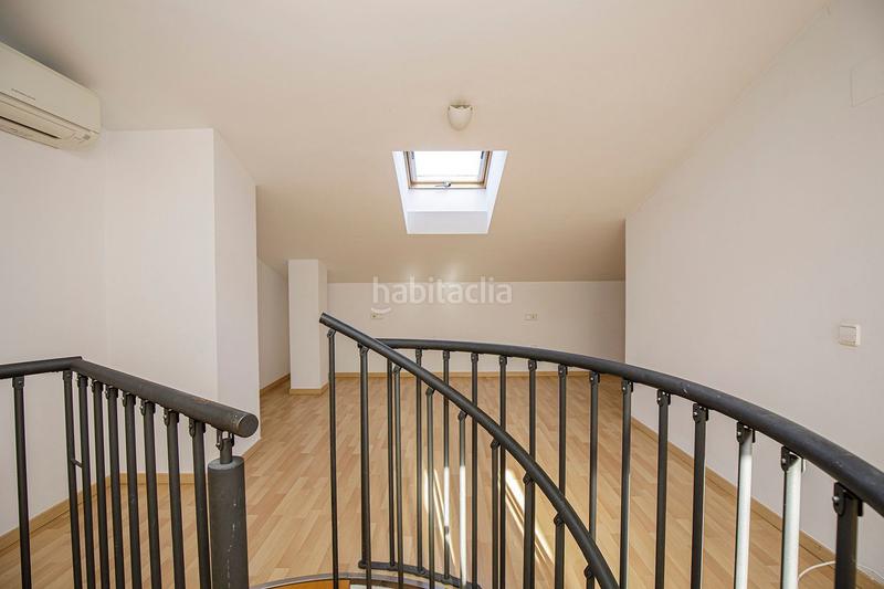 Foto b9bcab3f-9ffb-48bd-837e-20aceb8765eb. Pis amb calefacció aparcament a Eixample Sud-Migdia Girona