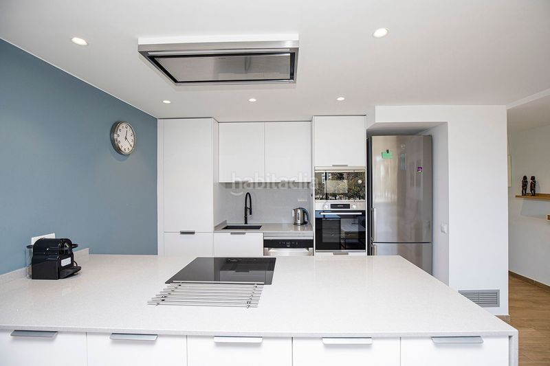 Foto 155e926e-7d22-4fb5-813e-f3a7675d3ea9. Lloguer pis amb aparcament a Eixample Nord Girona