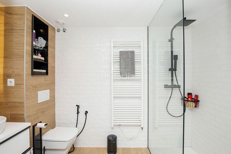 Foto 7f1b5c02-14fa-419d-b3d8-a65841d39412. Lloguer pis amb aparcament a Eixample Nord Girona