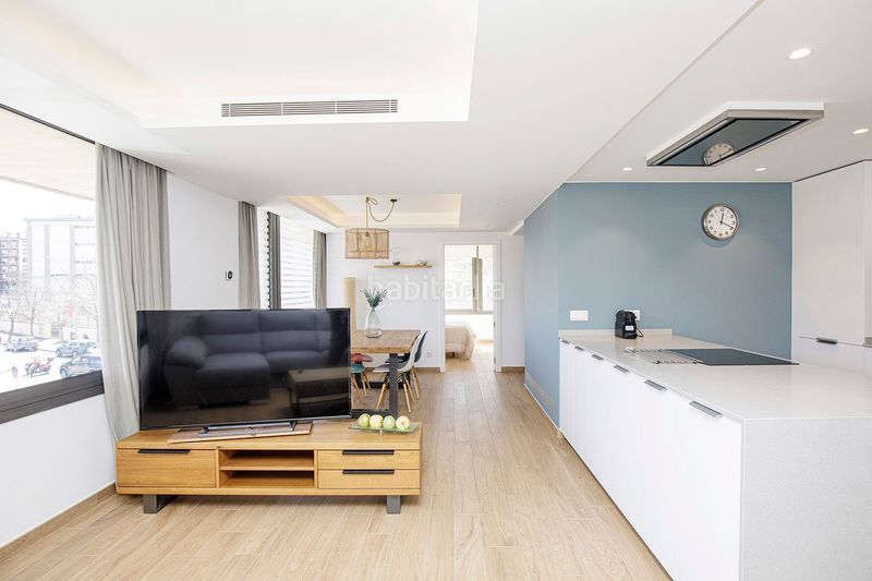 Foto ec1958cf-3f77-40bf-b432-4897f7e6fc13. Lloguer pis amb aparcament a Eixample Nord Girona