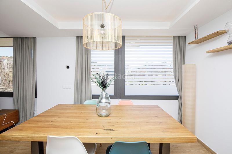 Foto a8317db1-2f57-44d2-a079-736812a3e7f0. Location appartement avec chauffage parking dans Eixample Nord Girona