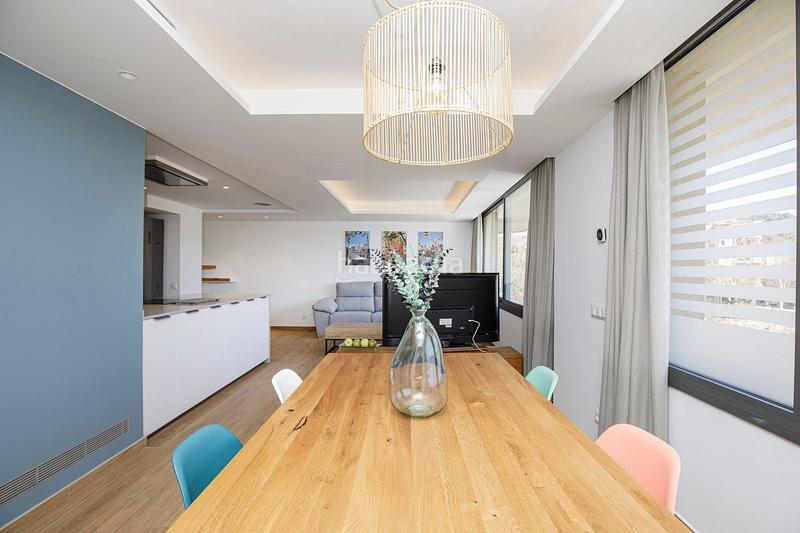 Foto f8b2f371-1478-4800-8b3f-73a700b6419b. Location appartement avec chauffage parking dans Eixample Nord Girona