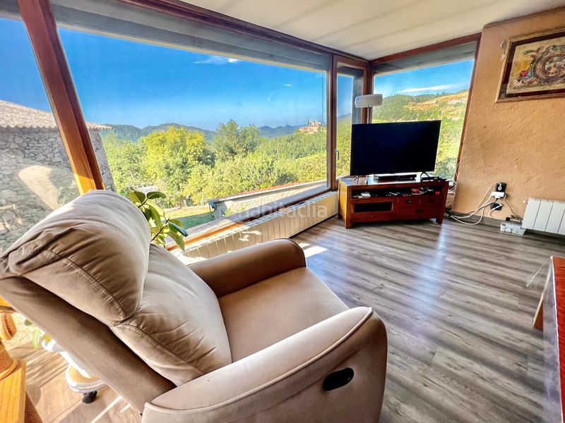 Foto 0f4384b0-2664-492c-b03b-17d6acbe8c91. Masia amb aparcament a Llosses (Les)