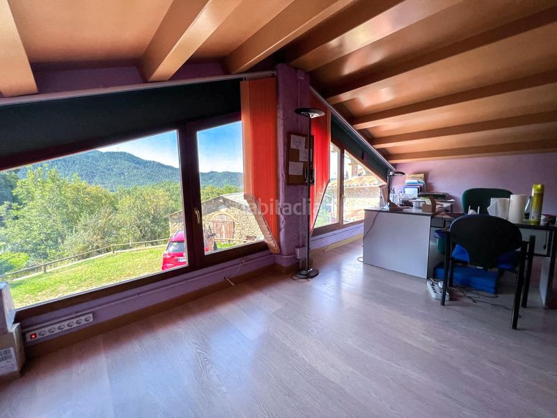 Foto 19ca5c55-c251-4664-91c3-a965bb121aac. Masia amb aparcament a Llosses (Les)