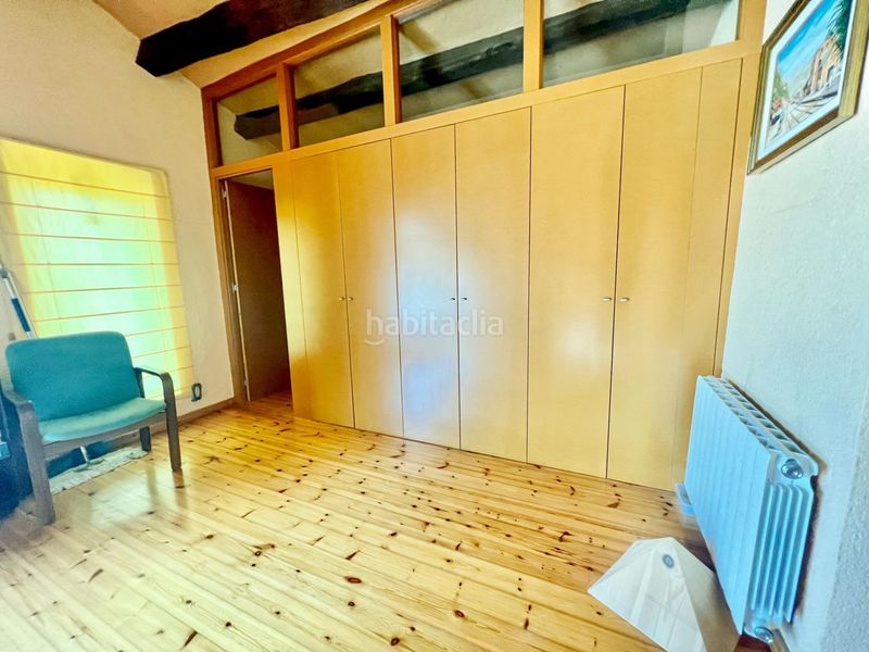 Foto 535ea98f-5a79-46cd-a1f0-599737ca0029. Masia amb aparcament a Llosses (Les)