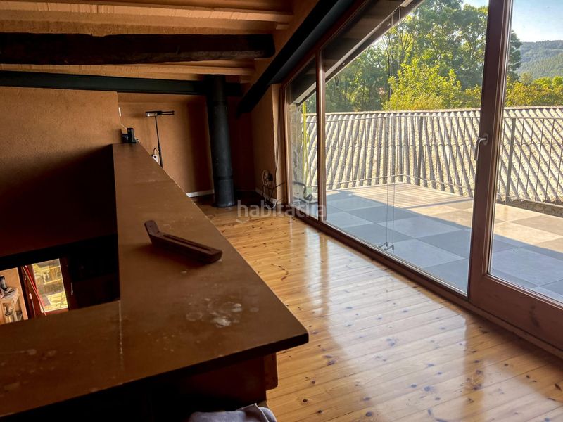 Foto 8371e4af-cda1-4cc1-b43a-5b463a63de67. Masia amb aparcament a Llosses (Les)