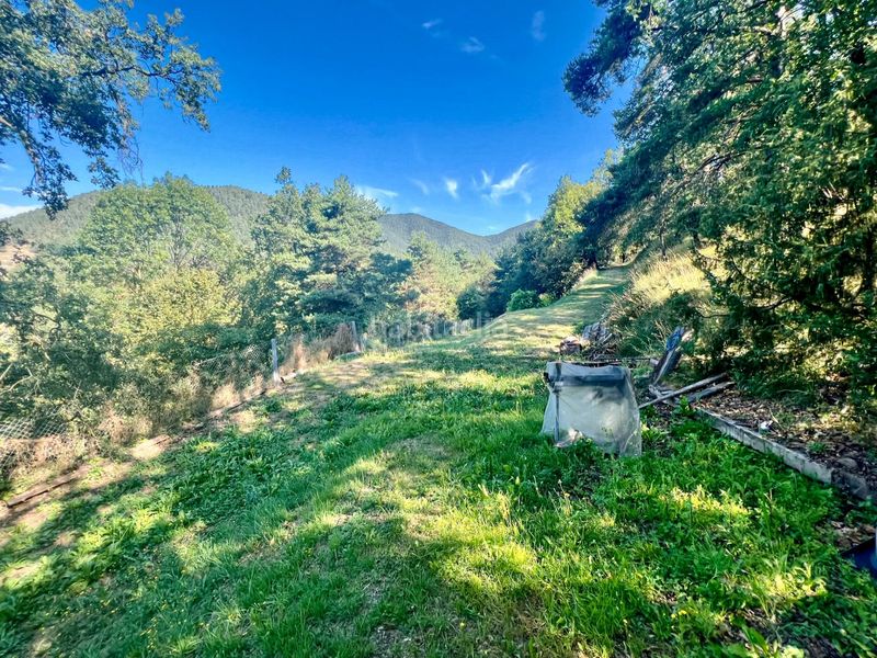 Foto dba2c1eb-2931-4aad-82ac-3a421ce01bcb. Masia amb aparcament a Llosses (Les)