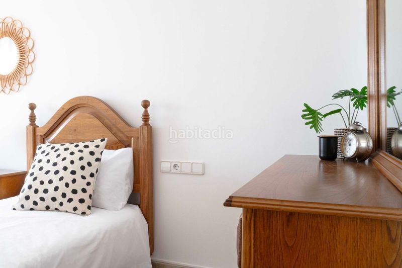 Foto 43423769-4b28-4c5c-a7d6-c9877899e2ac. Lloguer pis a Montilivi Girona