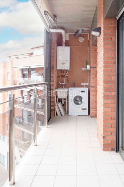 Foto bbb6a624-5572-4d21-ba22-7f6d0e8524c9. Lloguer pis a Montilivi Girona