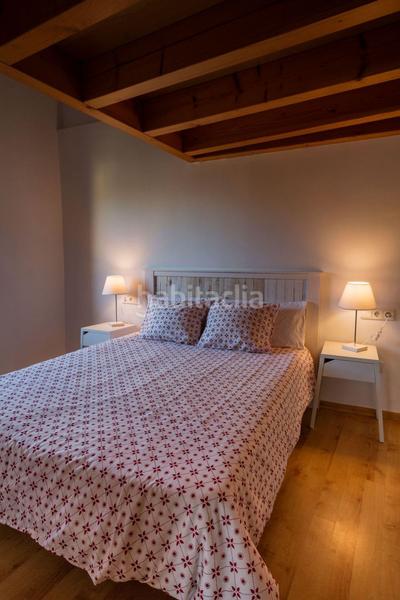 Foto 83bd9a09-3321-4482-8ae2-bd0156a4a1bf. Alquiler casa  con jardín en la parta alta del barri vell. en Girona
