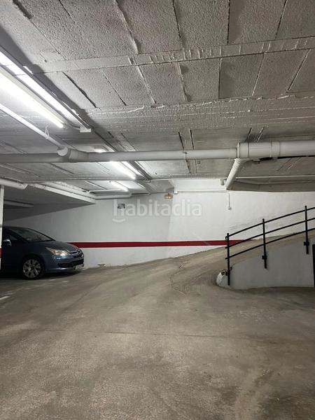 Foto 3d44c8e5-54e8-49b0-bca7-2d4fb574ada8. Parking voiture dans Eixample Sud-Migdia Girona