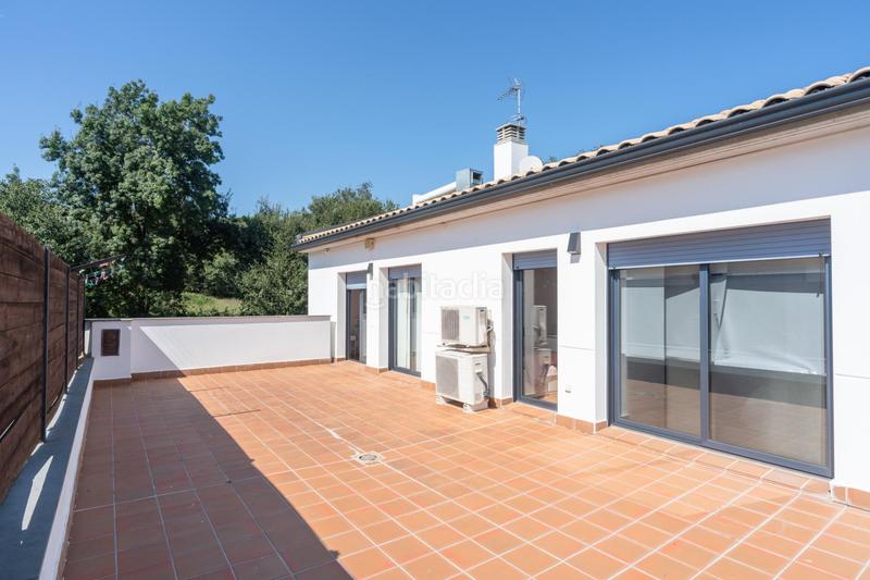 Foto 00fc88bc-c97f-4b00-b52e-98f0de7b8324. Alquiler chalet  exclusivo privacidad, espacio y tranquilidad en Girona