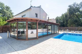 Rent Chalet in Taialà - Germans Sabat. Chalet exclusivo privacidad, espacio y tranquilidad