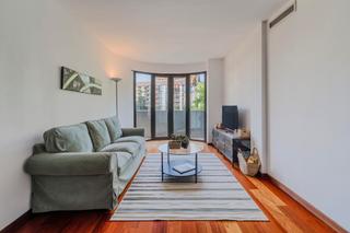 Lloguer Apartament a Eixample Nord. Alquiler de temporada carlemany