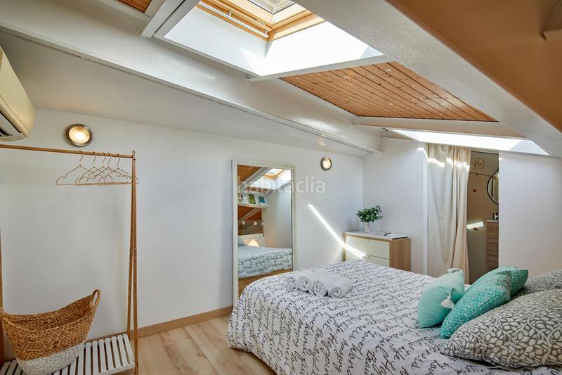Foto 0f1eab07-e0e5-49eb-87a8-e008e1e9edb1. Location duplex avec chauffage dans Centre-Barri Vell Girona