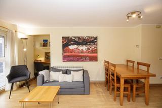 Lloguer Apartament a Eixample Nord. Piso en la salle