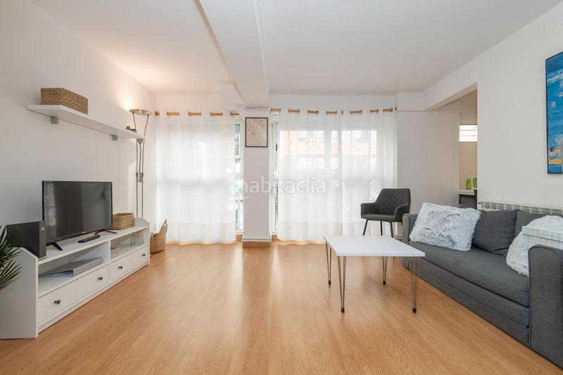 Foto 163a7273-e33d-4076-b2e0-9ad47c3c9bc8. Location appartement avec chauffage dans Eixample Nord Girona