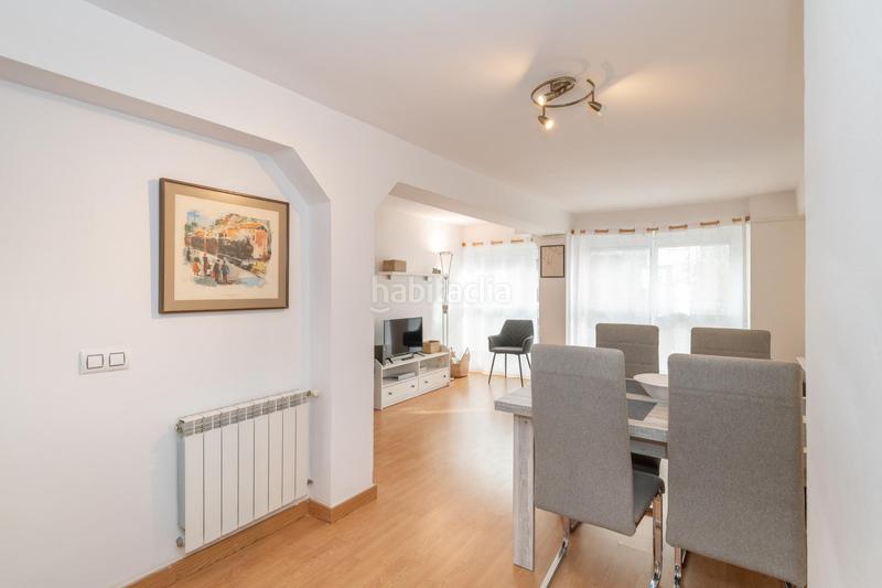 Foto 3fbb2ab0-27f3-4ab4-8ad3-d791989e17cb. Location appartement avec chauffage dans Eixample Nord Girona